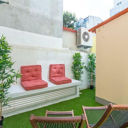 Sunny Apartment With Patio, By Timecooler Lisbon Bagian luar foto