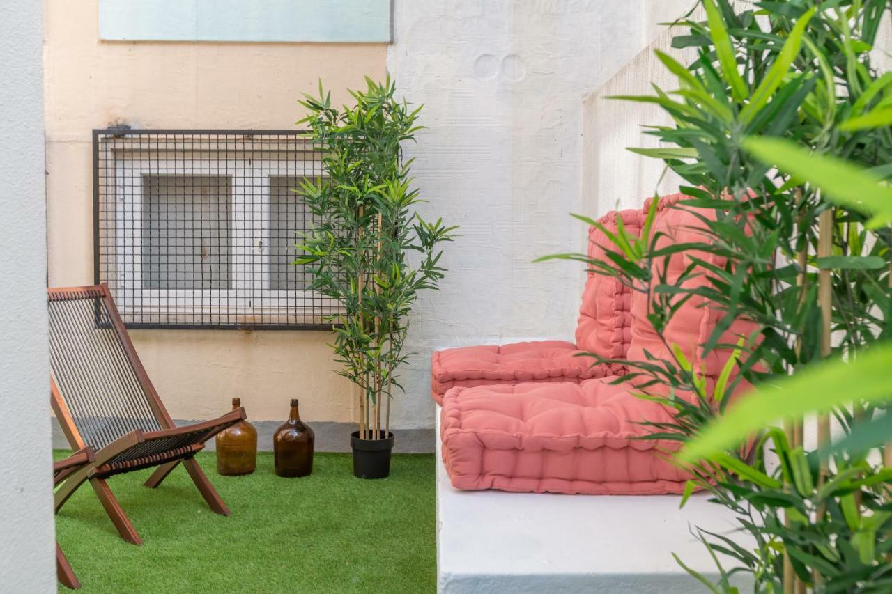 Sunny Apartment With Patio, By Timecooler Lisbon Bagian luar foto