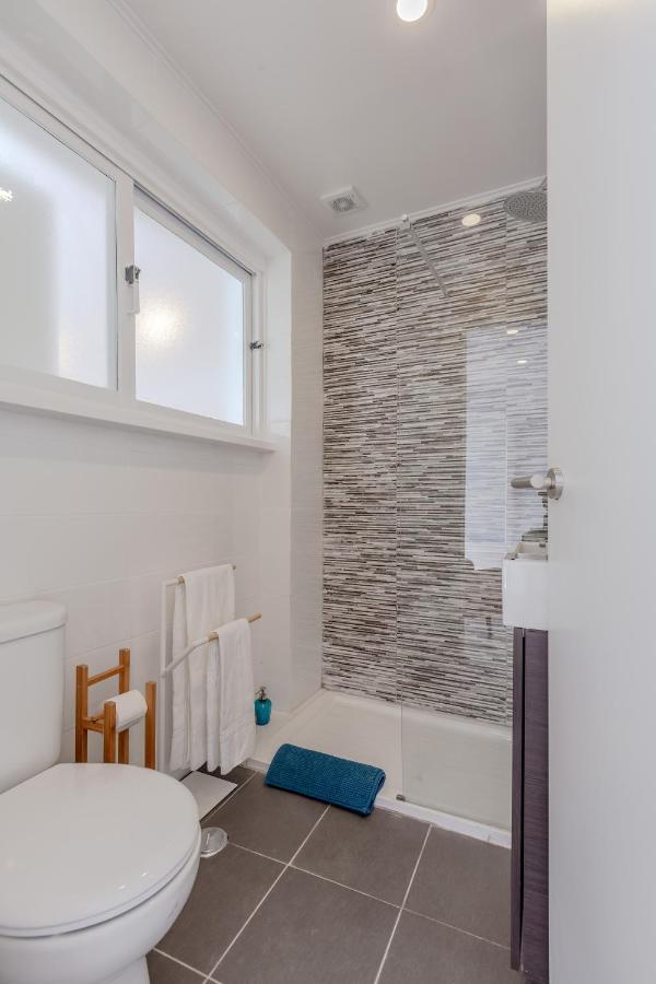 Sunny Apartment With Patio, By Timecooler Lisbon Bagian luar foto